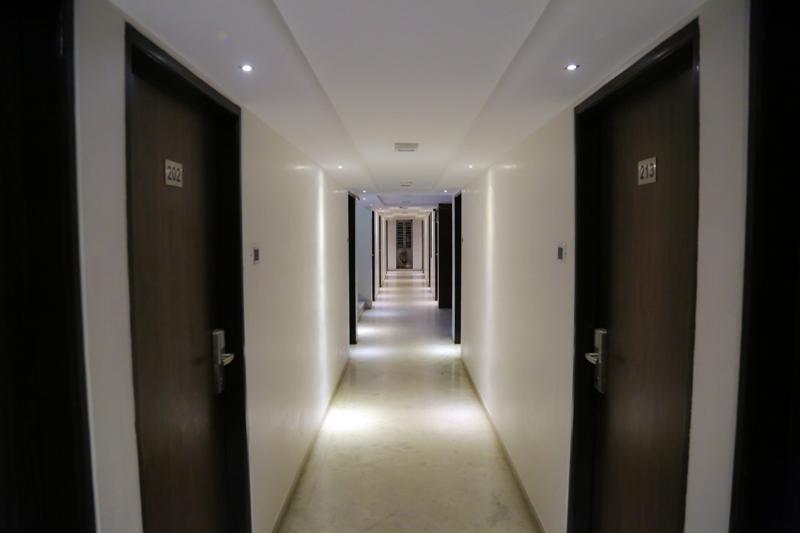 Hotel Golden Plaza Ahmedabad Exterior foto