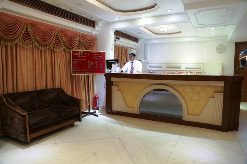 Hotel Golden Plaza Ahmedabad Exterior foto